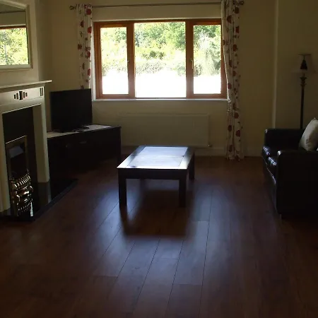 Ferienhaus Lough Rynn Castle Self Catering *