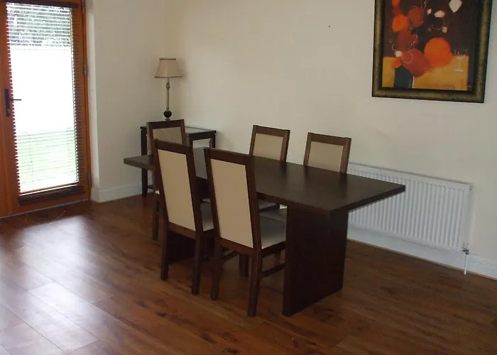 Lough Rynn Castle Self Catering * County Leitrim