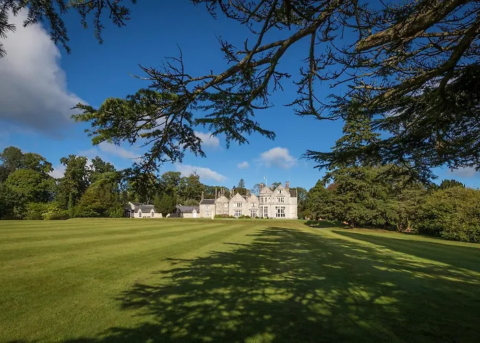Lough Rynn Castle Self Catering * County Leitrim
